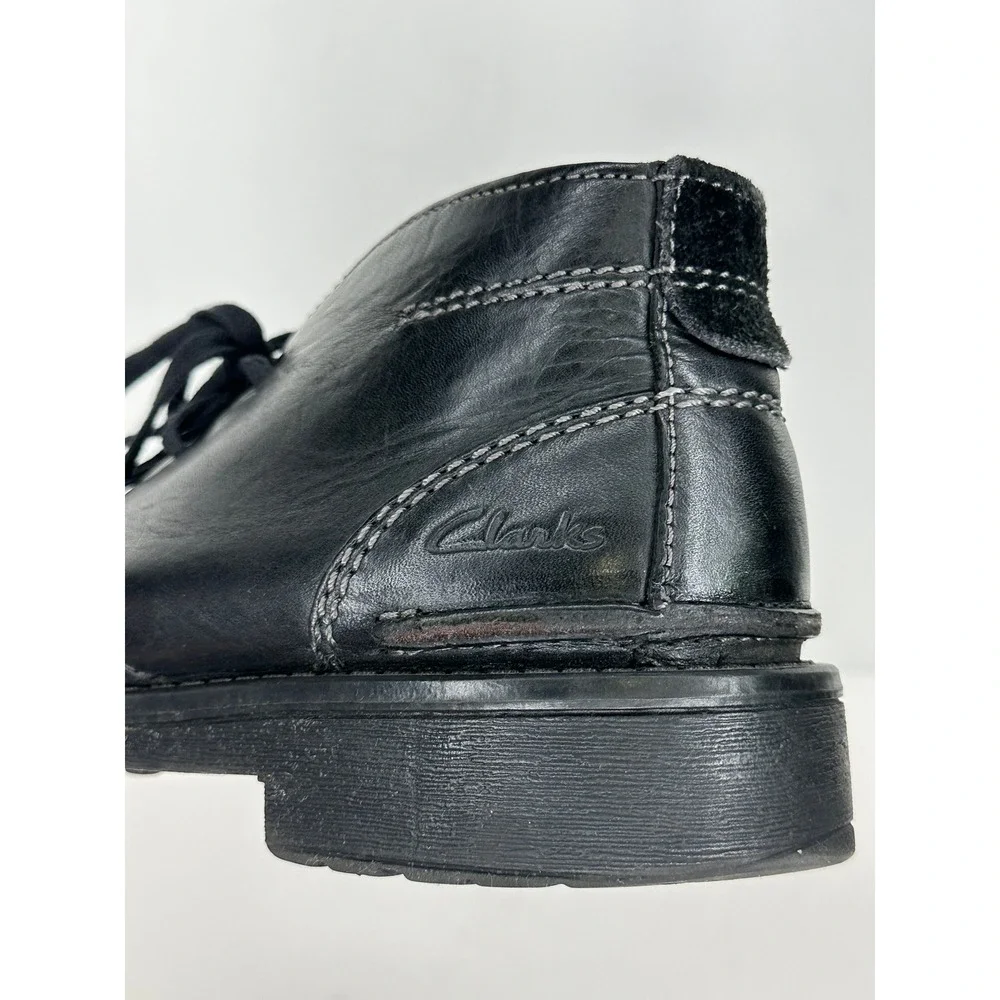 Clarks Roar Black Leather Chukka Boots Lace Up Ankle Lug Sole 82490 Sz 9